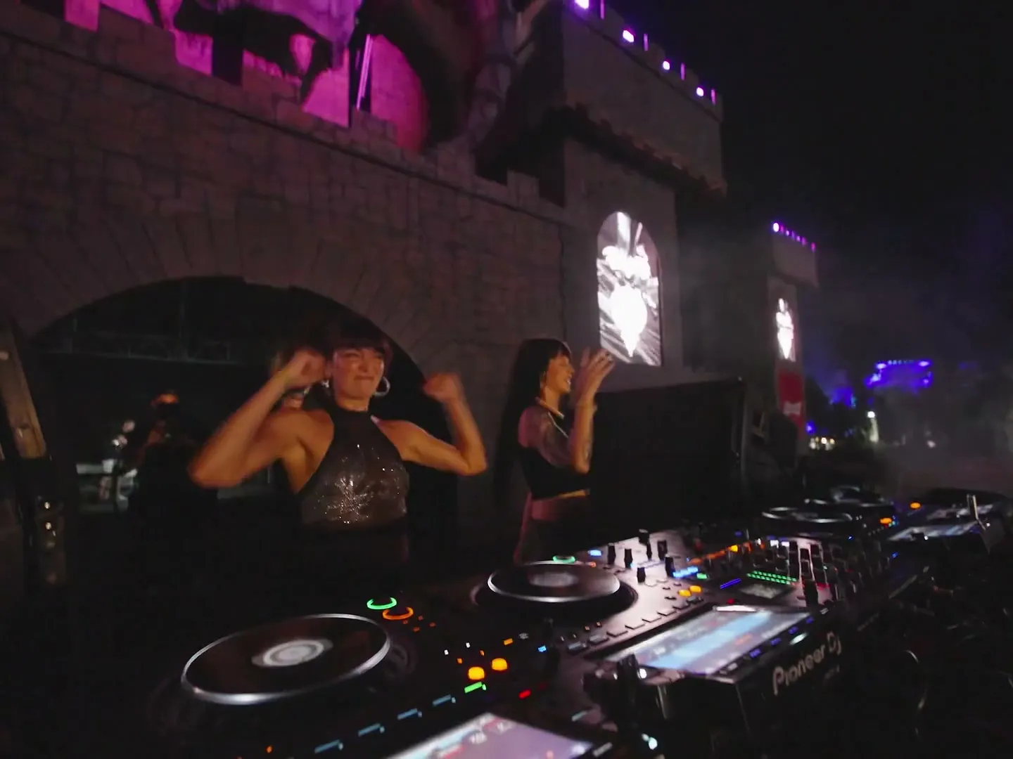 SAKYRA B2B NAMARA - MEDUSA FESTIVAL
